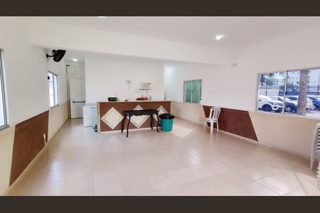 Apartamento para alugar com 45m², 2 quartos e 1 vagaÁrea comum - Salão de festas