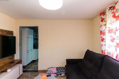 Sala de casa à venda com 2 quartos, 95m² em Parque dos Bancarios, São Paulo