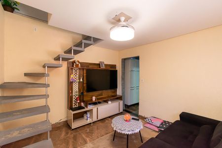 Sala de casa à venda com 2 quartos, 95m² em Parque dos Bancarios, São Paulo