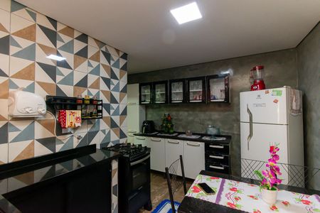 Casa à venda com 95m², 2 quartos e sem vagaCozinha 