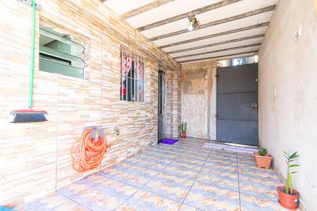 Casa à venda com 95m², 2 quartos e sem vagaHall de entrada
