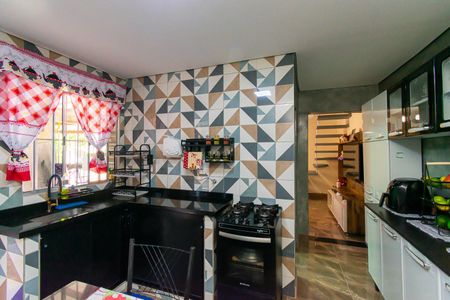 Casa à venda com 95m², 2 quartos e sem vagaCozinha 