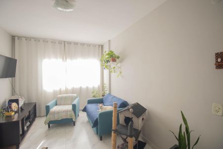 Apartamento para alugar com 62m², 2 quartos e 1 vagaSala