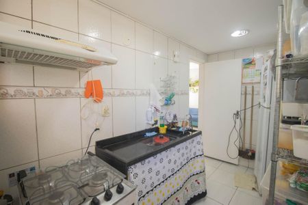 Apartamento para alugar com 62m², 2 quartos e 1 vagaCozinha e Área de Serviço