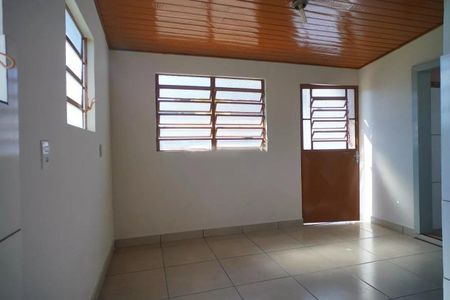 Cozinha de casa para alugar com 3 quartos, 82m² em Passo das Pedras, Porto Alegre