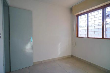 Quarto 1 de casa para alugar com 3 quartos, 82m² em Passo das Pedras, Porto Alegre