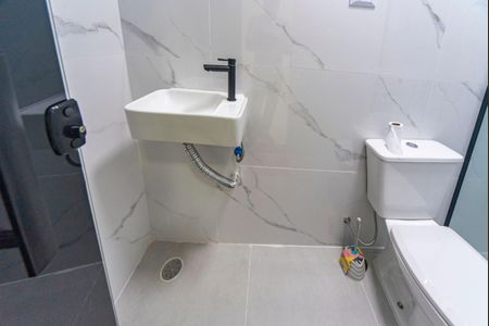Apartamento para alugar com 110m², 1 quarto e sem vagaBanheiro do Quarto