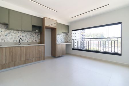Sala de apartamento para alugar com 2 quartos, 40m² em Vila Nair, São Paulo