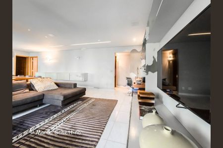 Apartamento à venda com 4 quartos, 156m² em Belvedere, Belo Horizonte