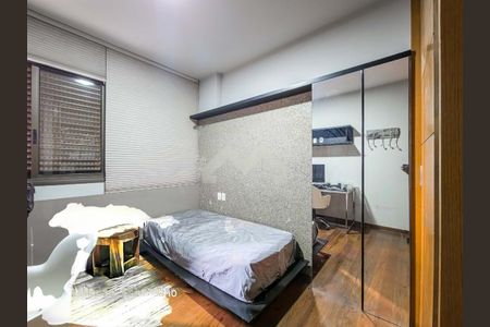 Apartamento à venda com 156m², 4 quartos e 3 vagas