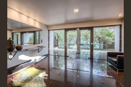 Apartamento à venda com 156m², 4 quartos e 3 vagas