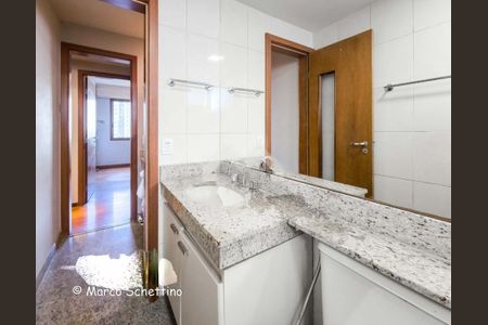 Apartamento à venda com 156m², 4 quartos e 3 vagas
