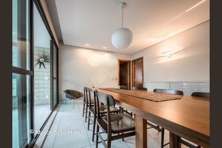 Apartamento à venda com 156m², 4 quartos e 3 vagas