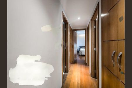 Apartamento à venda com 156m², 4 quartos e 3 vagas
