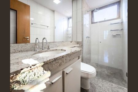 Apartamento à venda com 156m², 4 quartos e 3 vagas