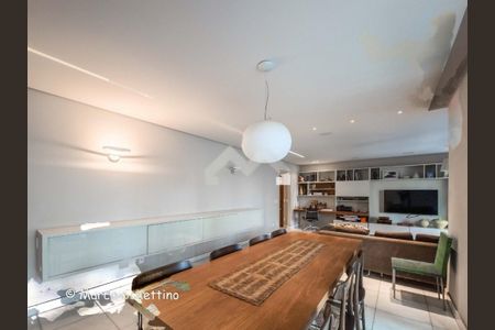 Apartamento à venda com 156m², 4 quartos e 3 vagas