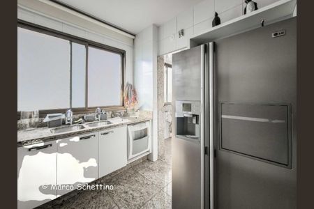 Apartamento à venda com 156m², 4 quartos e 3 vagas