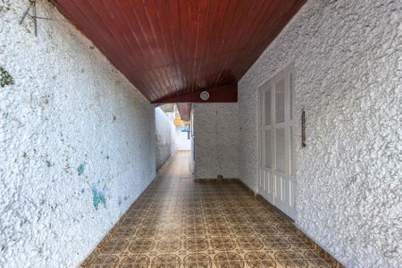 Casa para alugar com 264m², 4 quartos e 5 vagas Casa para alugar com 264m², 4 quartos e 5 vagasHall de entrada