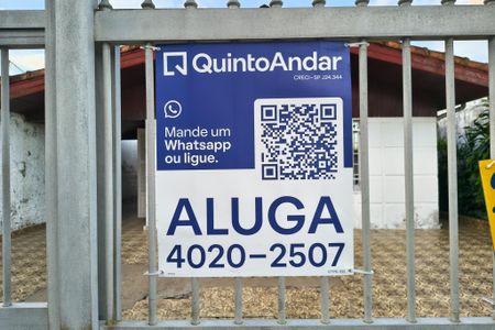 Casa para alugar com 264m², 4 quartos e 5 vagas Casa para alugar com 264m², 4 quartos e 5 vagasPlaca