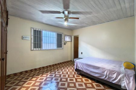 Casa para alugar com 264m², 4 quartos e 5 vagas Casa para alugar com 264m², 4 quartos e 5 vagasSuite