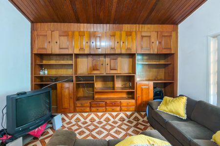 Casa para alugar com 264m², 4 quartos e 5 vagas Casa para alugar com 264m², 4 quartos e 5 vagasSala