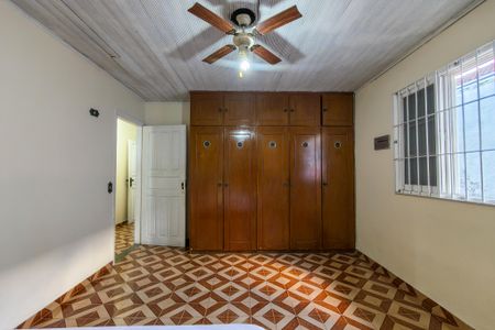 Casa para alugar com 264m², 4 quartos e 5 vagas Casa para alugar com 264m², 4 quartos e 5 vagasSuite