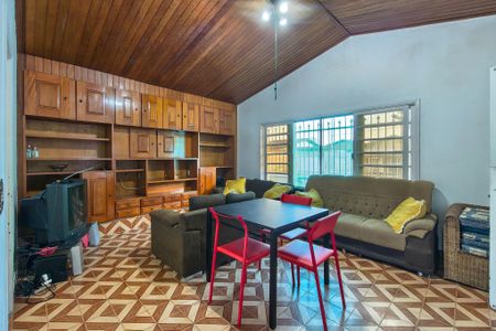 Sala de casa para alugar com 4 quartos, 264m² em Vila Balnearia, Praia Grande