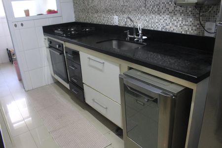 Apartamento à venda com 114m², 3 quartos e 2 vagasCozinha