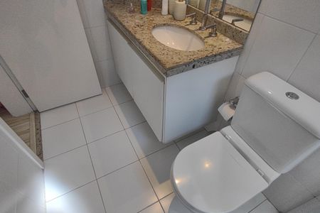 Apartamento à venda com 114m², 3 quartos e 2 vagasBanheiro da Suíte 3