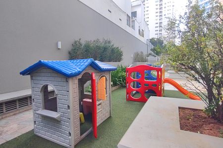 Apartamento à venda com 114m², 3 quartos e 2 vagasÁrea comum - Playground