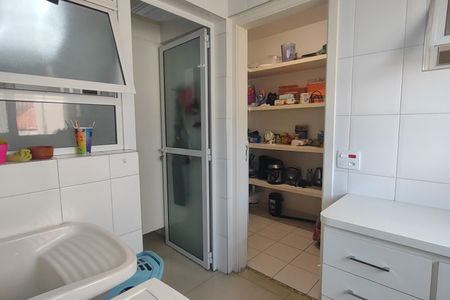 Apartamento à venda com 114m², 3 quartos e 2 vagasÁrea de Serviço