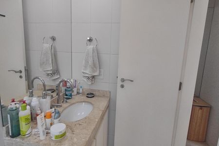 Apartamento à venda com 114m², 3 quartos e 2 vagasBanheiro da Suíte 1