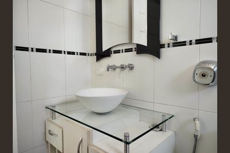 Casa para alugar com 486m², 4 quartos e 9 vagasBanheiro - suíte 2