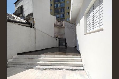 Casa para alugar com 486m², 4 quartos e 9 vagasPátio