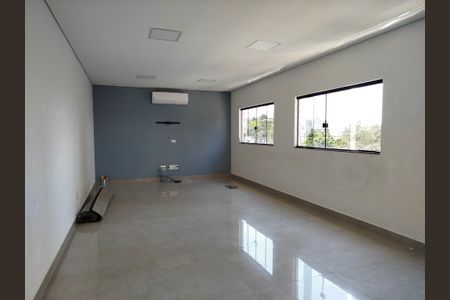 Casa para alugar com 486m², 4 quartos e 9 vagasSala 2