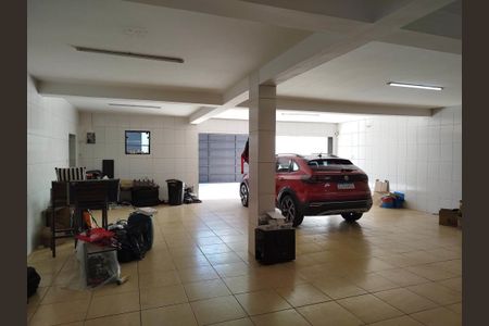 Casa para alugar com 486m², 4 quartos e 9 vagasGaragem