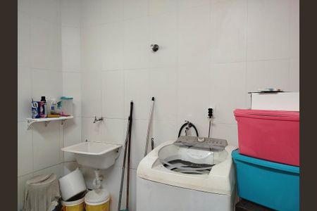 Casa para alugar com 486m², 4 quartos e 9 vagasÁrea de serviço