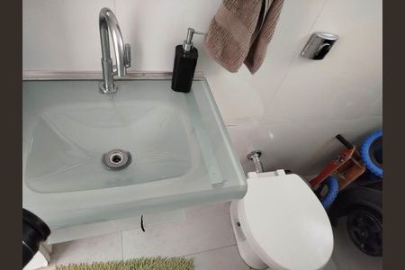 Casa para alugar com 486m², 4 quartos e 9 vagasBanheiro 6 - piscina