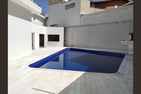 Casa para alugar com 486m², 4 quartos e 9 vagasPiscina