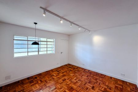 Apartamento à venda com 65m², 2 quartos e sem vagaSala