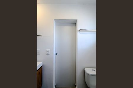 Apartamento à venda com 65m², 2 quartos e sem vagaBanheiro da Suíte 2
