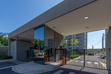 Apartamento para alugar com 48m², 2 quartos e 1 vagaFachada e Portaria 