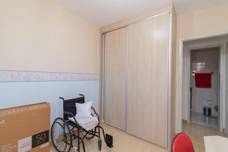 Apartamento à venda com 74m², 2 quartos e 2 vagasQuarto 2