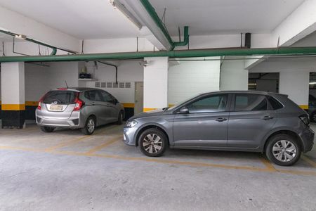 Apartamento à venda com 74m², 2 quartos e 2 vagasGaragem