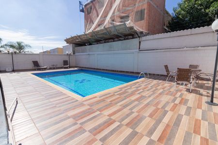 Apartamento à venda com 74m², 2 quartos e 2 vagasÁrea comum - Piscina