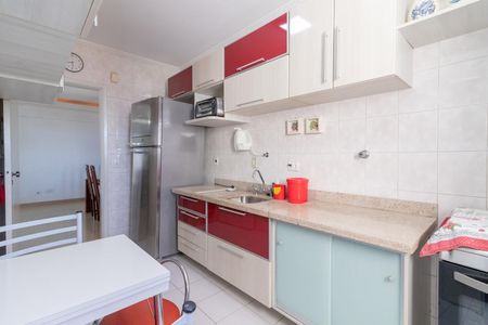 Apartamento à venda com 74m², 2 quartos e 2 vagasCozinha