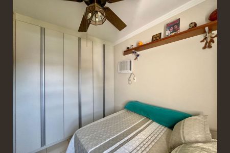 Apartamento à venda com 130m², 4 quartos e 3 vagasQuarto 2