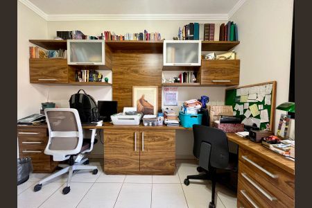 Apartamento à venda com 130m², 4 quartos e 3 vagasQuarto 4