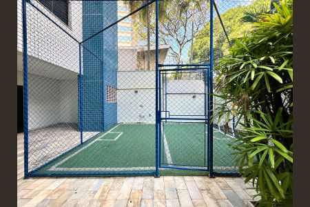 Apartamento à venda com 130m², 4 quartos e 3 vagasÁrea comum - Quadra