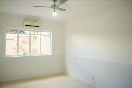 Casa para alugar com 4 quartos, 348m² em Leste Vila Nova, Goiânia